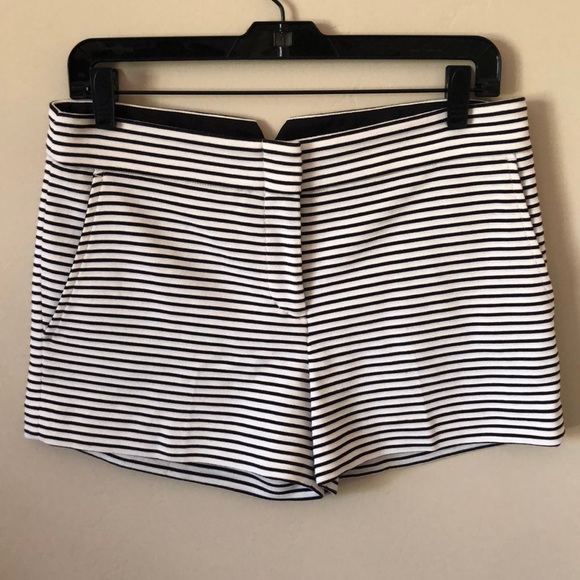 BCBGMaxAzria shorts - Picture 3 of 7